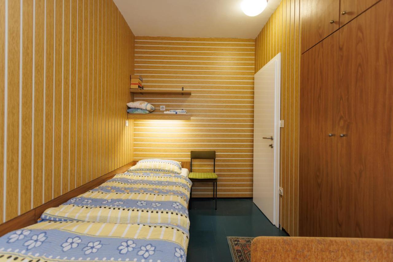 Apartments Pika คิร์ก ภายนอก รูปภาพ