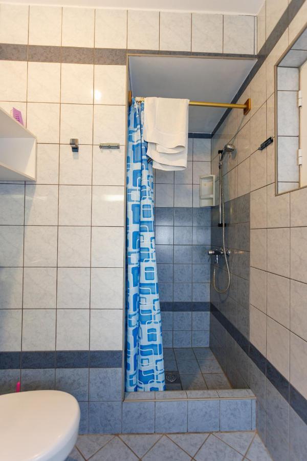 Apartments Pika คิร์ก ภายนอก รูปภาพ